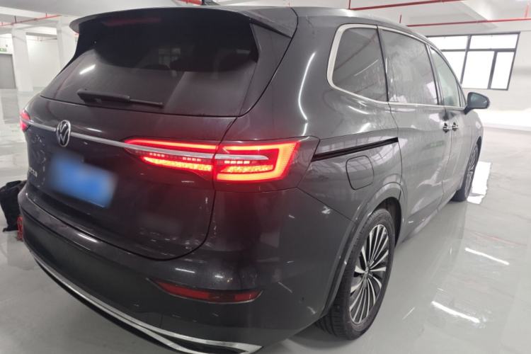 Used Volkswagen Viloran 2024 380TSI Premium Edition