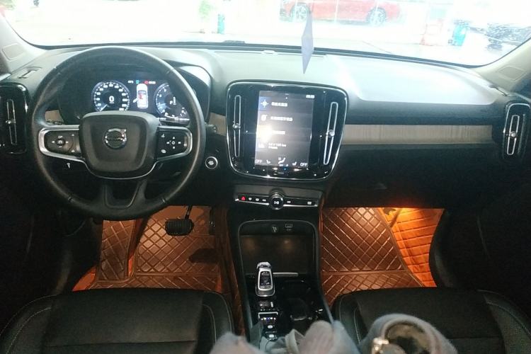 Used Volvo XC40 2021 T4 Four-Wheel Drive Smart Luxury Edition