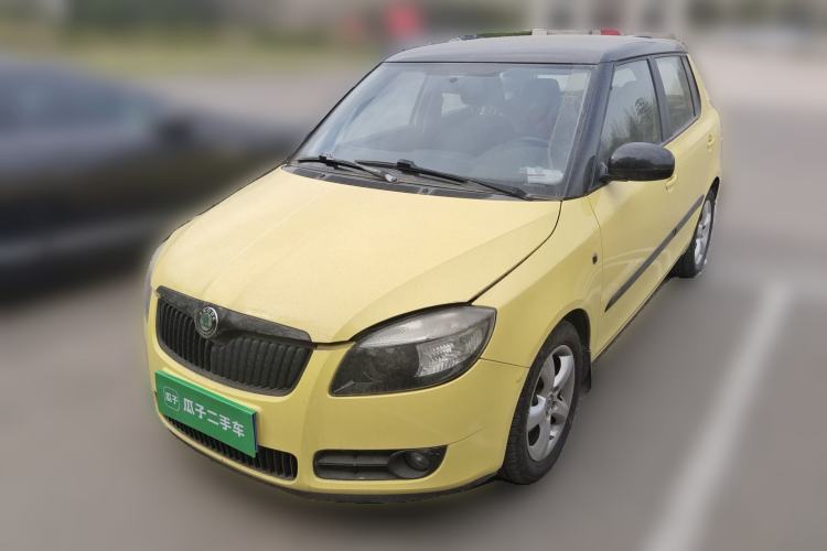 Used Skoda Fabia 2011 1.6L Automatic Cool Black Edition