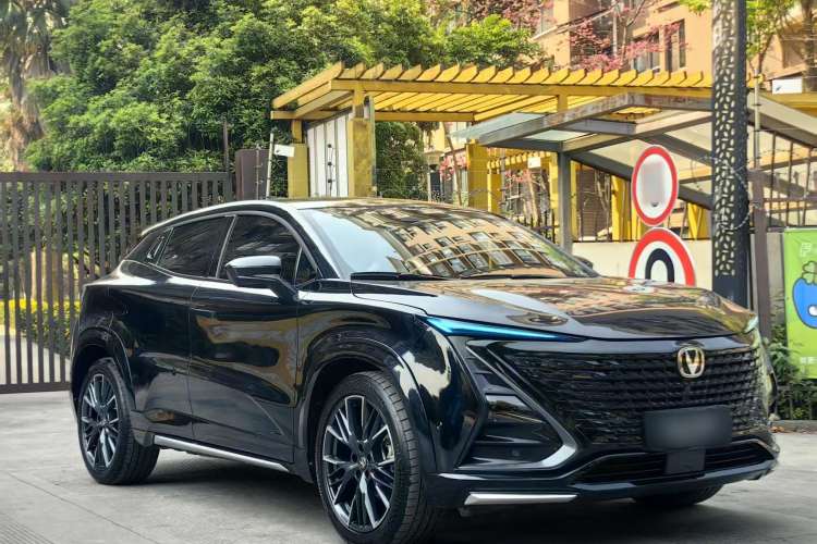 Used Changan UNI-T 2023 2nd Generation 1.5T Flagship Version
