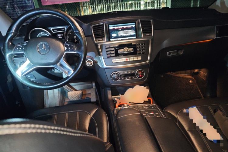 Used Mercedes-Benz GL-Class 2014 GL 400 4MATIC Dynamic Model