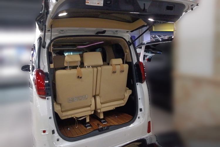 Used Toyota Alphard 2019 Dual-Engine 2.5L Luxury Edition Trunk