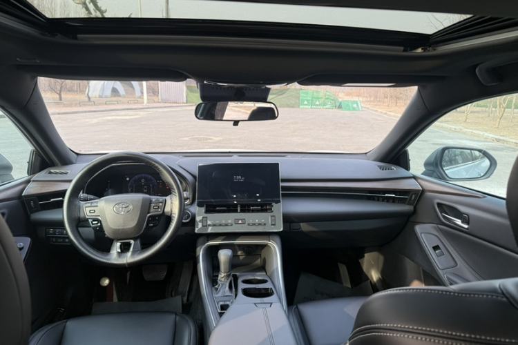 Used Toyota Avalon 2024 2.0L Ambition Edition Interior 1