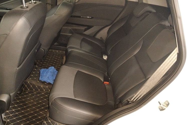 Used Wuling Alvez 2022 1.5L Manual Comfort Version