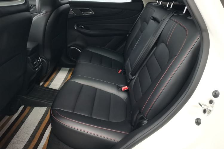 Used MG Pilot 2021 300TGI Automatic Two-Wheel Drive Trophy Deluxe Edition Left Rear Seat