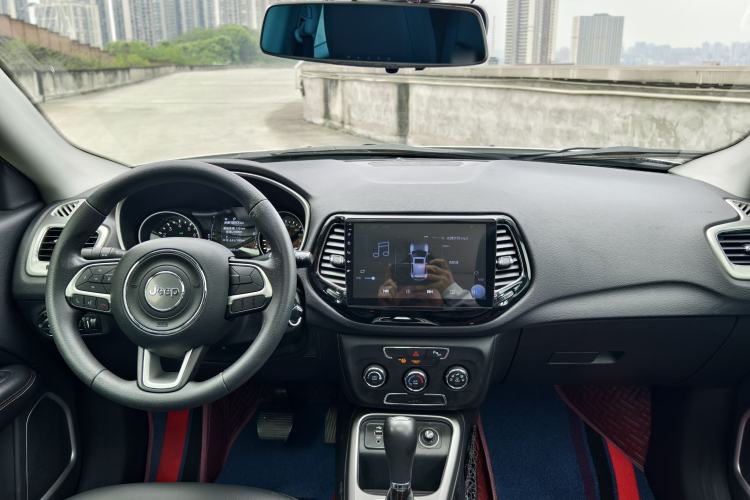 Used Jeep Compass 2017 200T Automatic Enjoyment Version