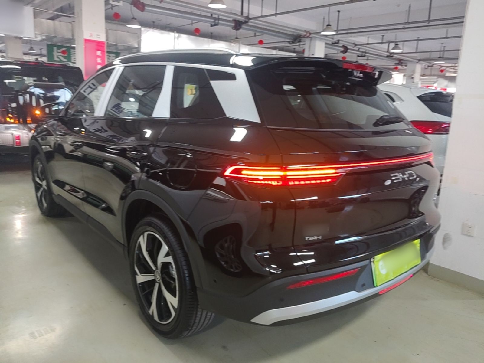 BYD Song Pro New Energy 2026 Model Flying Edition DM-i 220KM Superior Edition — снимка 4