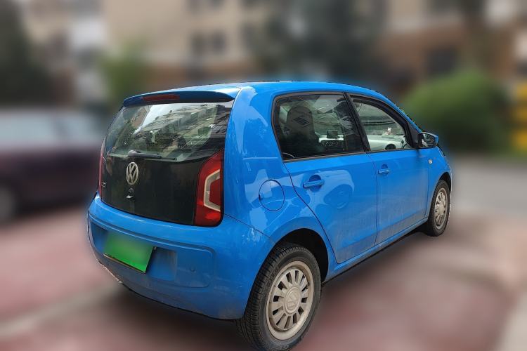 Used Volkswagen up! 2015 1.0L move up! Rear Right 45 Deg