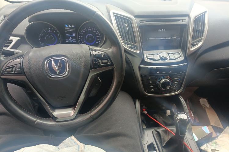 Used CHANGAN CS75 2016 1.5T Manual FENGSHANG Model Center Console
