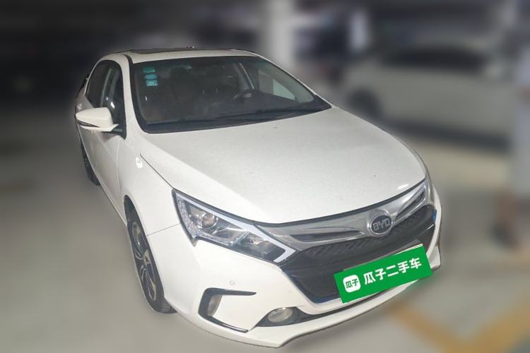 Used BYD Qin New Energy 2015 1.5T Dual-Crown Flagship Plus Edition