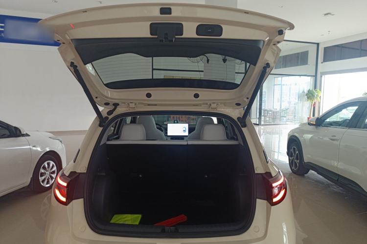 Used Geely Galaxy Geome 2025 UP 410km Exploration Edition
