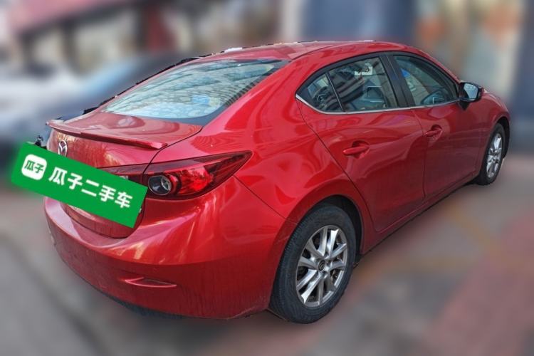 Used Mazda 3 Axela 2016 Sedan 1.5L Automatic Luxury Model
