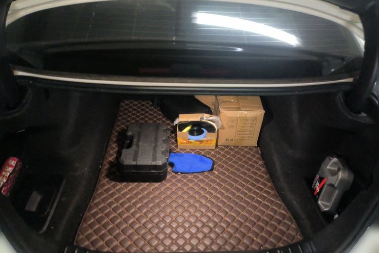 Used BMW 5 Series 2018 525Li M Sport Package Trunk