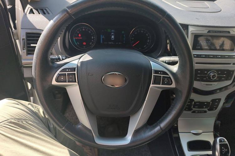 Used BYD e5 2016 300 Luxury Edition Steering Wheel