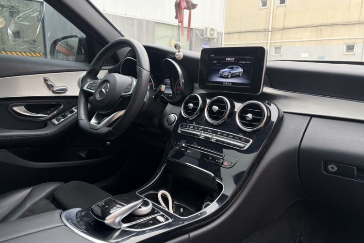 Used Mercedes-Benz C-Class 2017 Restyled C 200 Sport Edition
