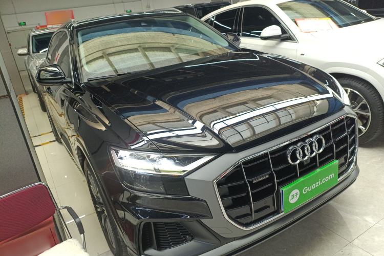 Used Audi Q8 2019 45 TFSI Prestige Dynamic Edition Front Right 45 Deg