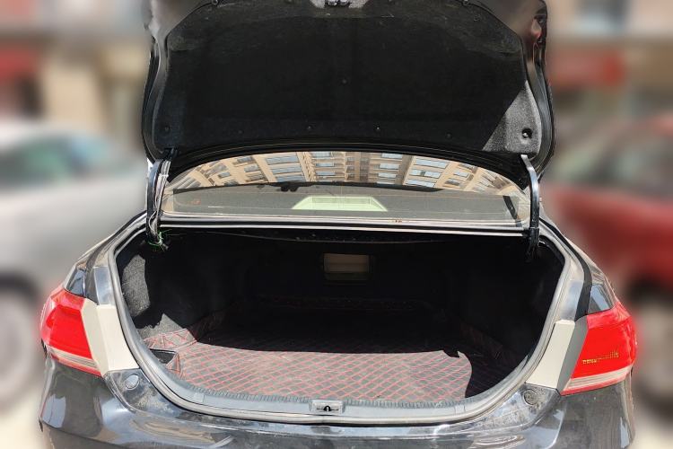 Used Toyota Camry 2013 200G Classic Luxury Edition Trunk