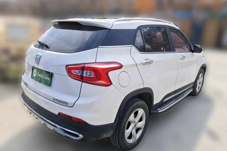 Used Baojun 510 2017 1.5L Automatic Fashion Model