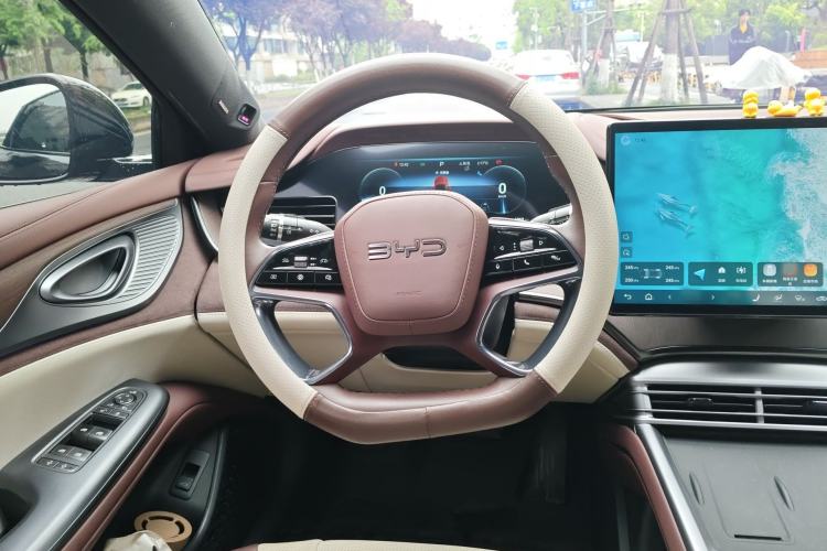 Used BYD Seal 2023 DM-i 1.5T 121km Prestige Model Steering Wheel