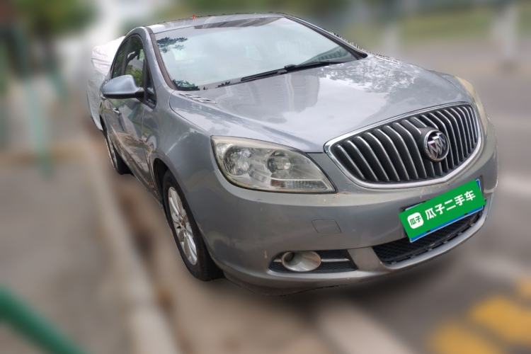 Used Buick GT 2012 GT 1.6L Automatic Fashion Edition Front Right 45 Deg