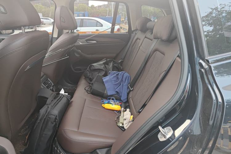 Used BMW X3 2022 Facelift xDrive30i Luxury Edition M Night Edition Package Left Rear Seat