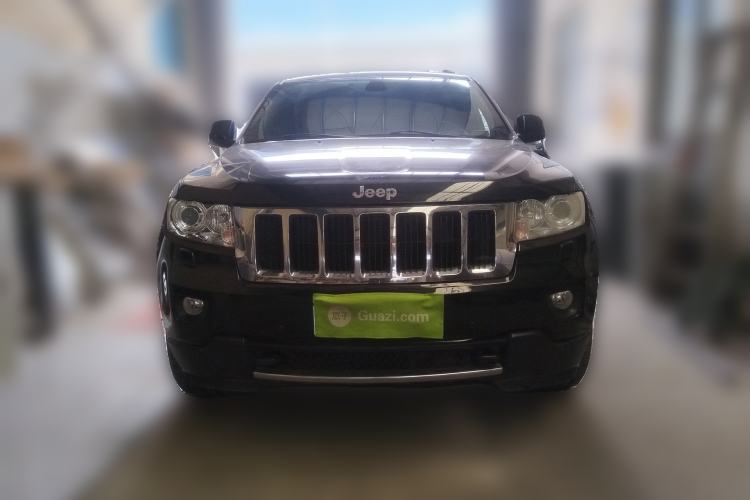 Used Jeep Grand Cherokee 2012 3.6L Luxury Navigation Edition Front