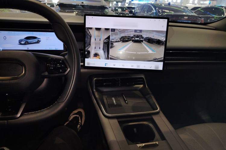 Used Lynk & Co 07 2024 EM-P 126 Long-Range Ultra