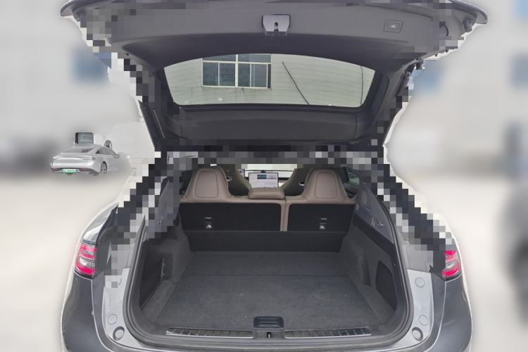 Used Hima Luxeed R7 2025 Range-Extended Version 251 km Max
