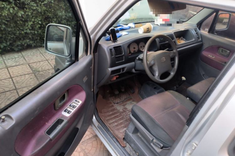 Used Suzuki Wagon R 2013 Venture Edition 1.0L Manual - Practical Model 3