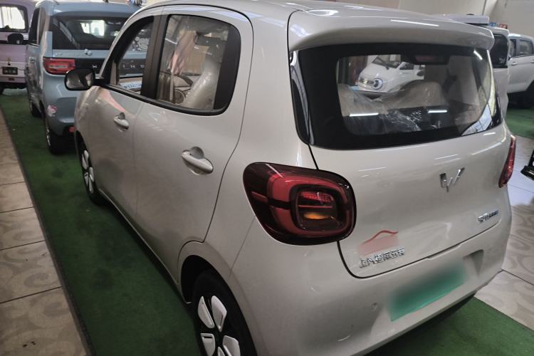 Used Wuling Hongguang MINIEV 2025 Four-Door Version Advanced Edition
