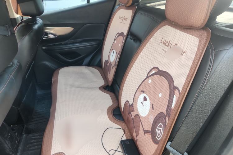 Used Buick Encore 2014 1.4T Manual Two-Wheel Drive Urban Sport Model Left Rear Seat