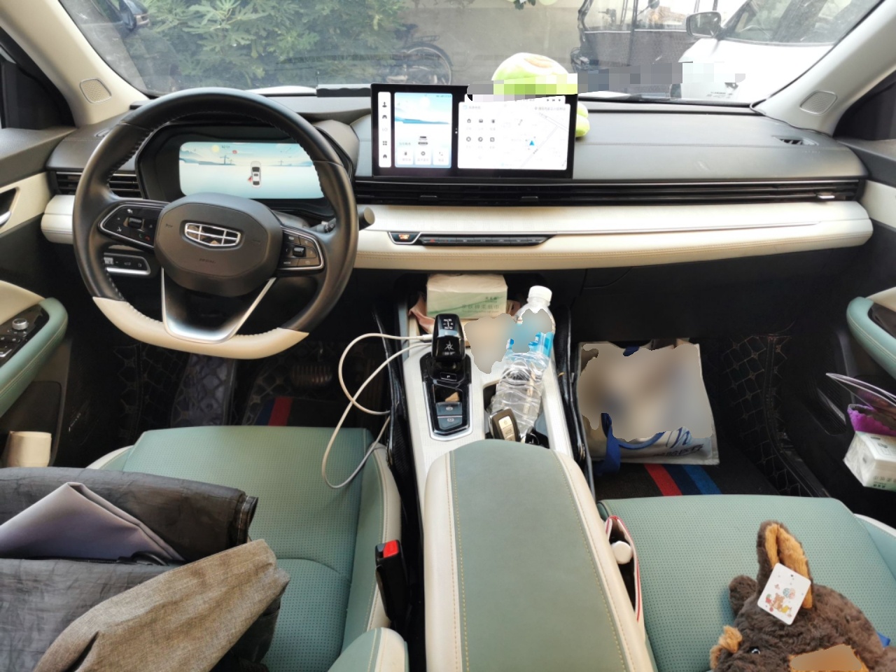 Geely Auto Emgrand L HiP 2022 1.5TD-DHT Pro 100KM Super Rui — снимка 9