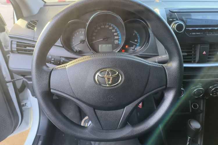 Used Toyota YARiS L Zhi Xiang 2017 1.5E CVT Dynamic Edition Steering Wheel