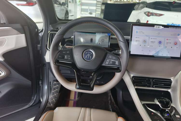 Used BYD Song Pro New Energy 2024 HONOR Edition DM-i 110KM Beyond Model
