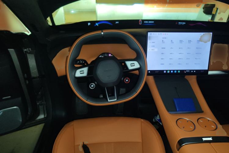 Used Xiaomi Auto YU7 2025 Ultra-Long Range High-Performance All-Wheel-Drive Max Edition