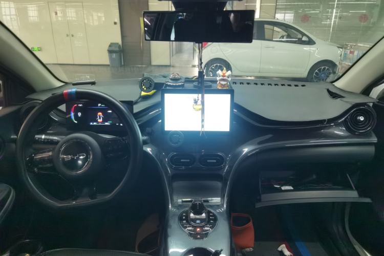 Used BYD e2 2023 Comfort Model Center Console