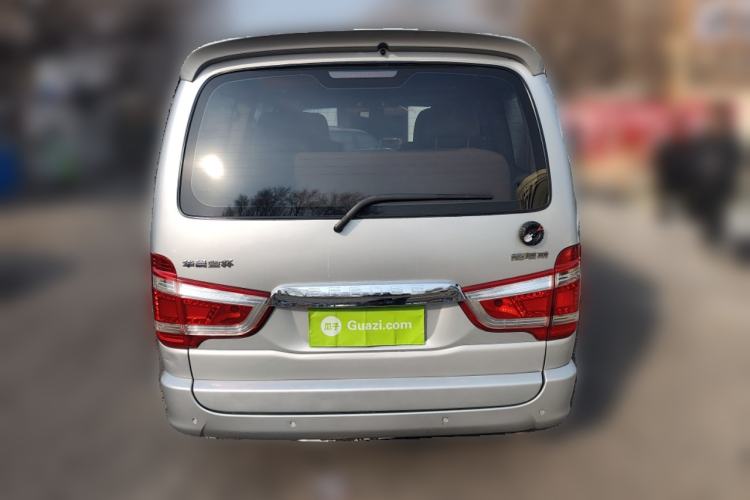 Used Jinbei Grace 2014 2.4L Standard Short-Wheelbase 7-Seater 4RB2
