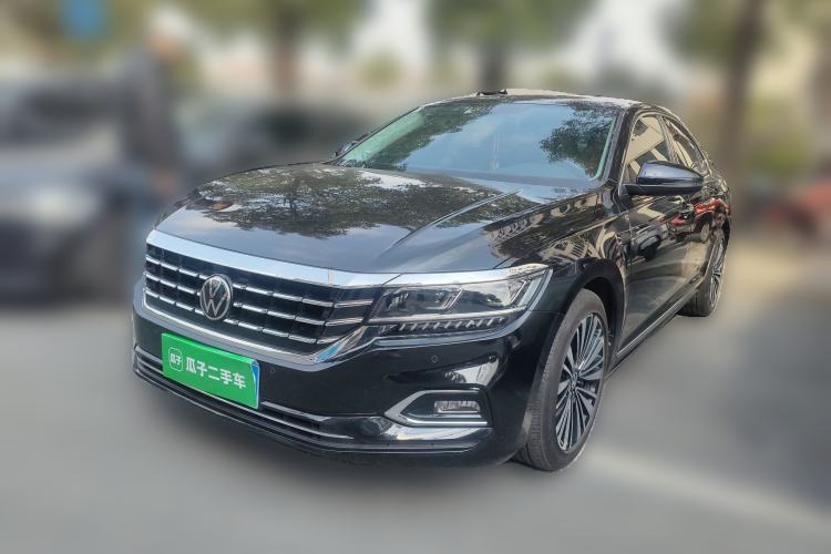Used Volkswagen Passat 2020 Revised Version 330TSI Luxury Edition China VI Standard