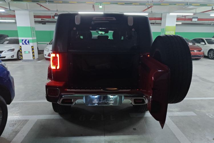 Used BAIC Off-Road BJ40 2018 PLUS 2.3T Automatic Four-Wheel Drive Flagship Version China V Emission Standard Trunk