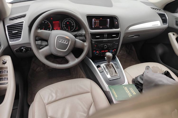 Used Audi Q5 2010 2.0TFSI Technology Edition
