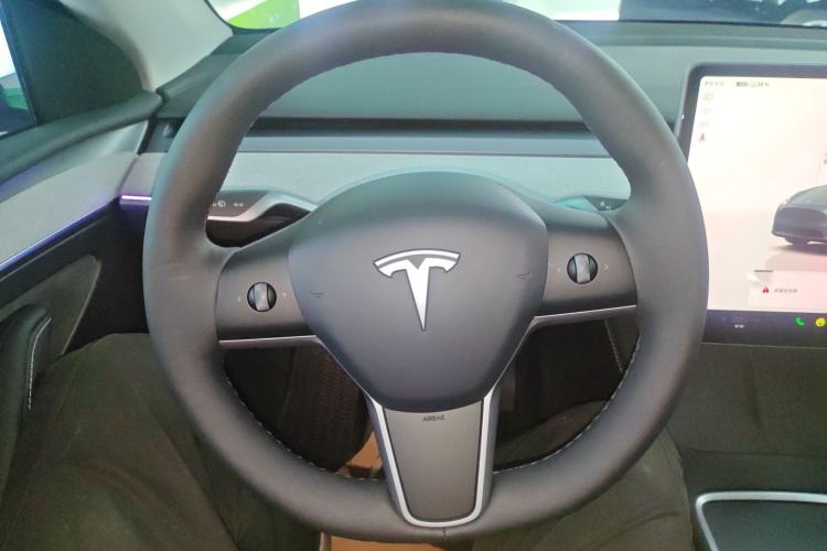 Used Tesla Model Y 2024 Rear-Wheel-Drive Version