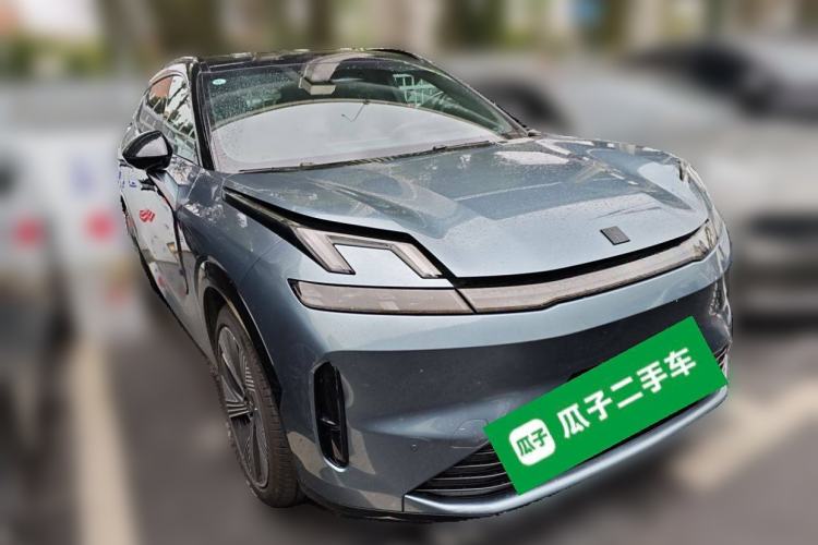 Used Lynk & Co 08 EM-P 2025 220 km All-Wheel-Drive Performance Halo