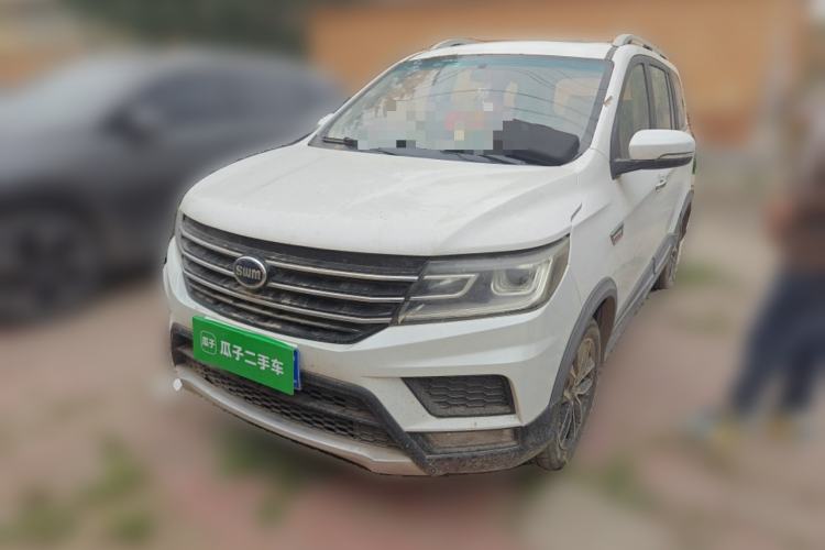 Used SWM X3 2017 1.6L Manual Fashion Model