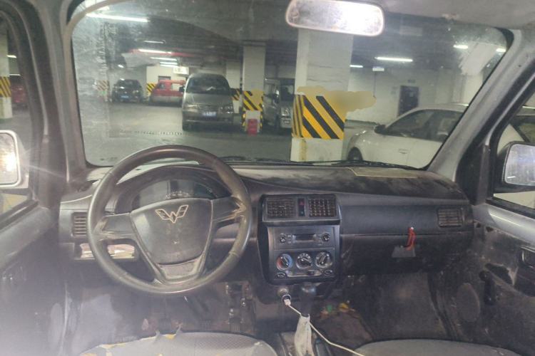 Used Wuling Rongguang 2019 1.5L Extended Basic Version
