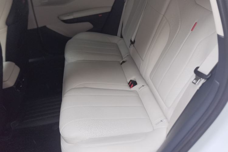 Used Lynk & Co 07 2024 EM-P 126 Long-Range Ultra