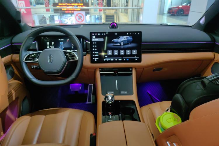 Used Hima AITO M7 2024 1.5T Intelligent Driving 4WD Ultra Version 6 Seats
