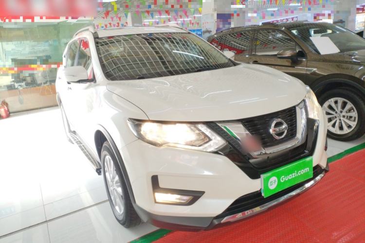 Used Nissan X-Trail 2019 2.0L CVT Comfort Edition 2WD Front Right 45 Deg