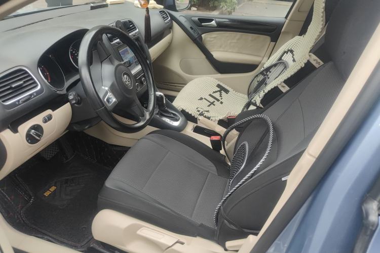 Used Volkswagen Golf 2012 1.6L Automatic Comfort Model
