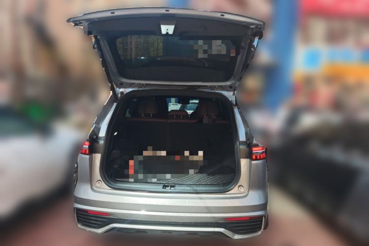 Used Geely Auto Monjaro L 2024 2.0TD High-Power Automatic Two-Wheel Drive Yunqi Version
