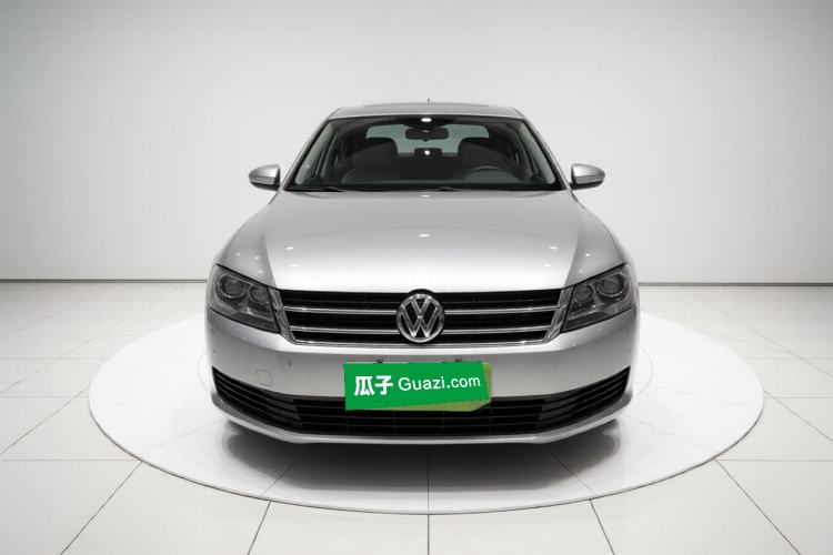 Used Volkswagen Lavida 2013 Revised Classic 1.6L Manual Fashion Edition Exterior 1